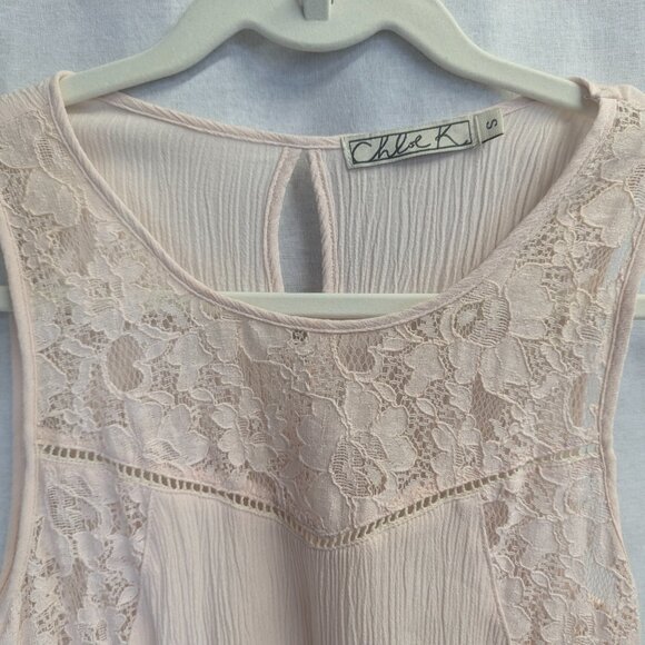 Chloe K Size Small Pink Lacy Tank - Picture 3 of 16